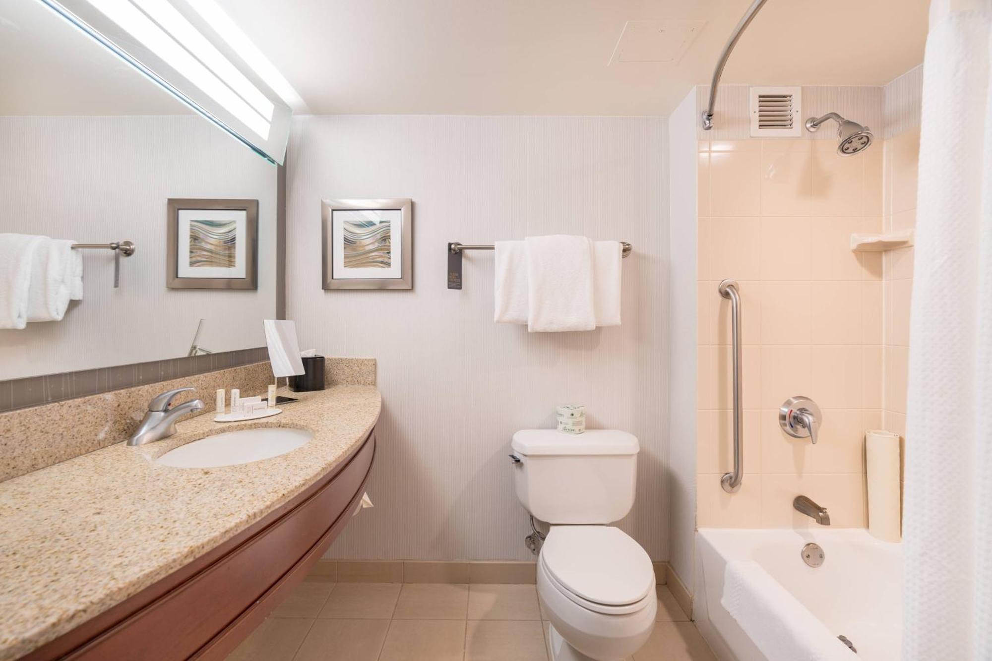 Courtyard By Marriott Silver Spring Downtown 외부 사진