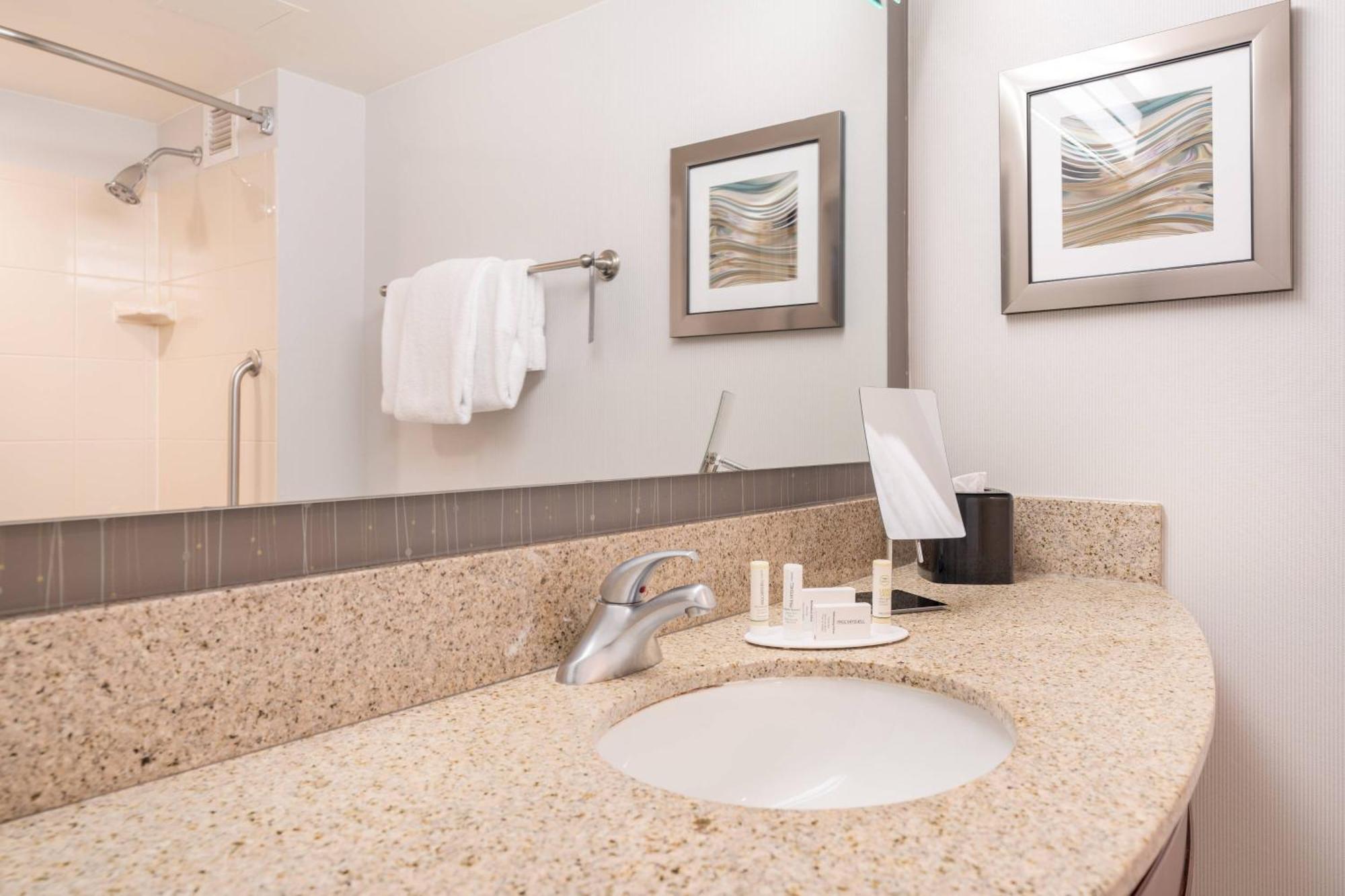 Courtyard By Marriott Silver Spring Downtown 외부 사진