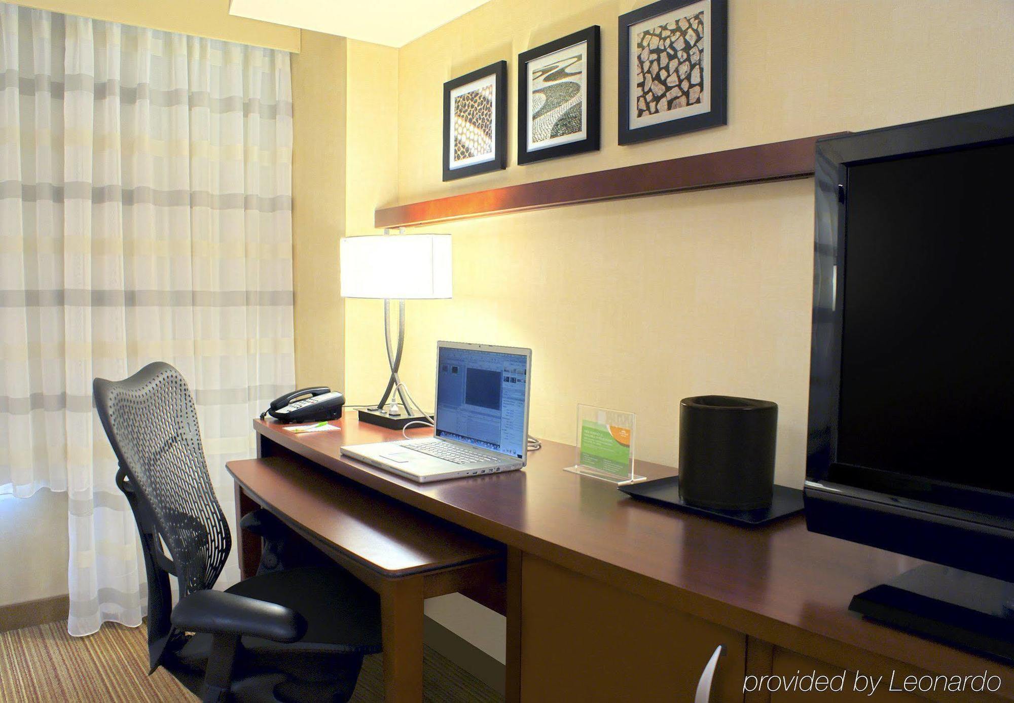 Courtyard By Marriott Silver Spring Downtown 객실 사진